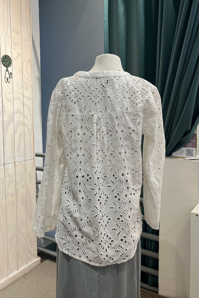 BLUSA BLANCA BRODERIE TALLA S
