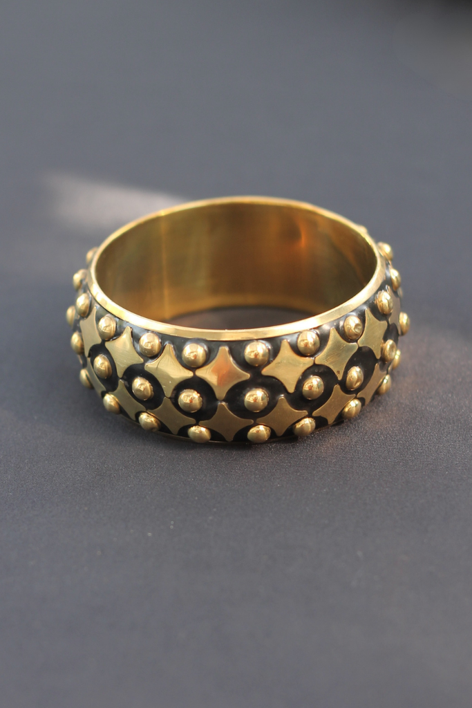 BRAZALETE STONE TWIST GOLD