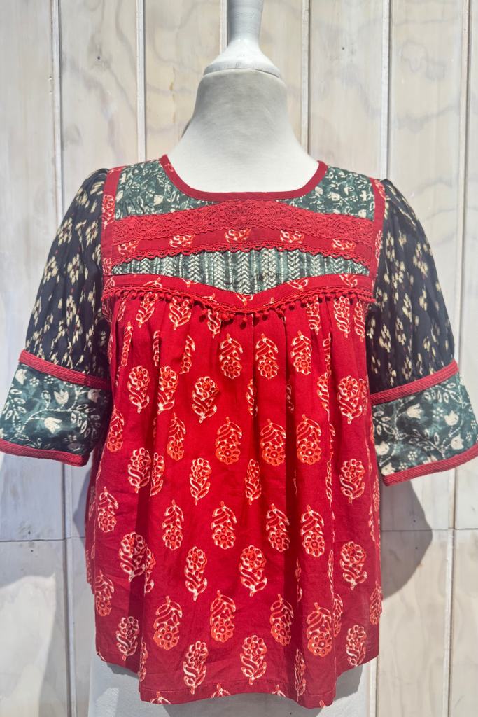 TOP NAVI COTTON PRINT RED ROSE