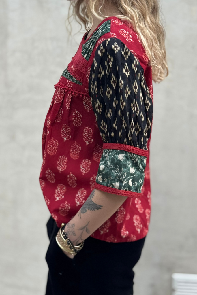 TOP NAVI COTTON PRINT RED ROSE