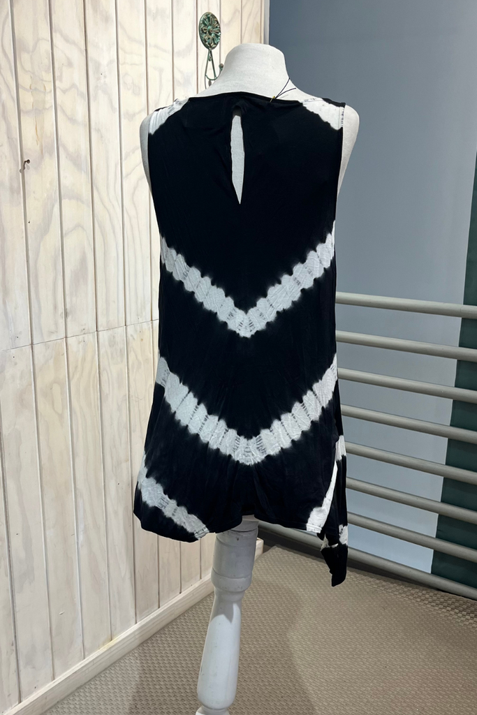 TOP TEÑIDO NEGRO TALLA S