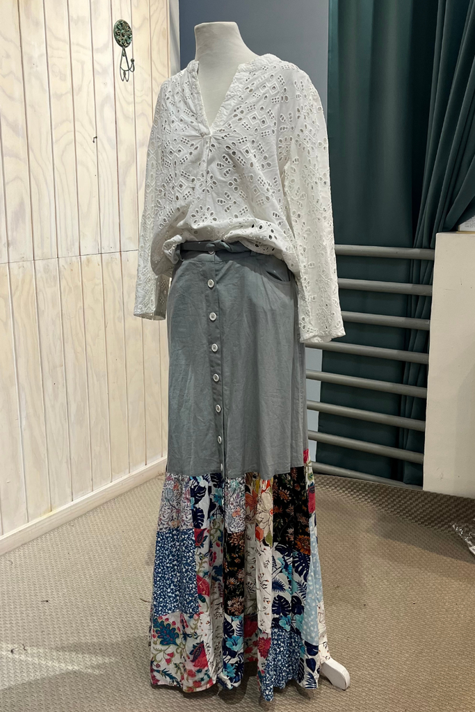 BLUSA BLANCA BRODERIE TALLA S