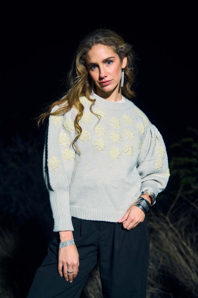 SWEATER WINTER FLOWER PISTA
