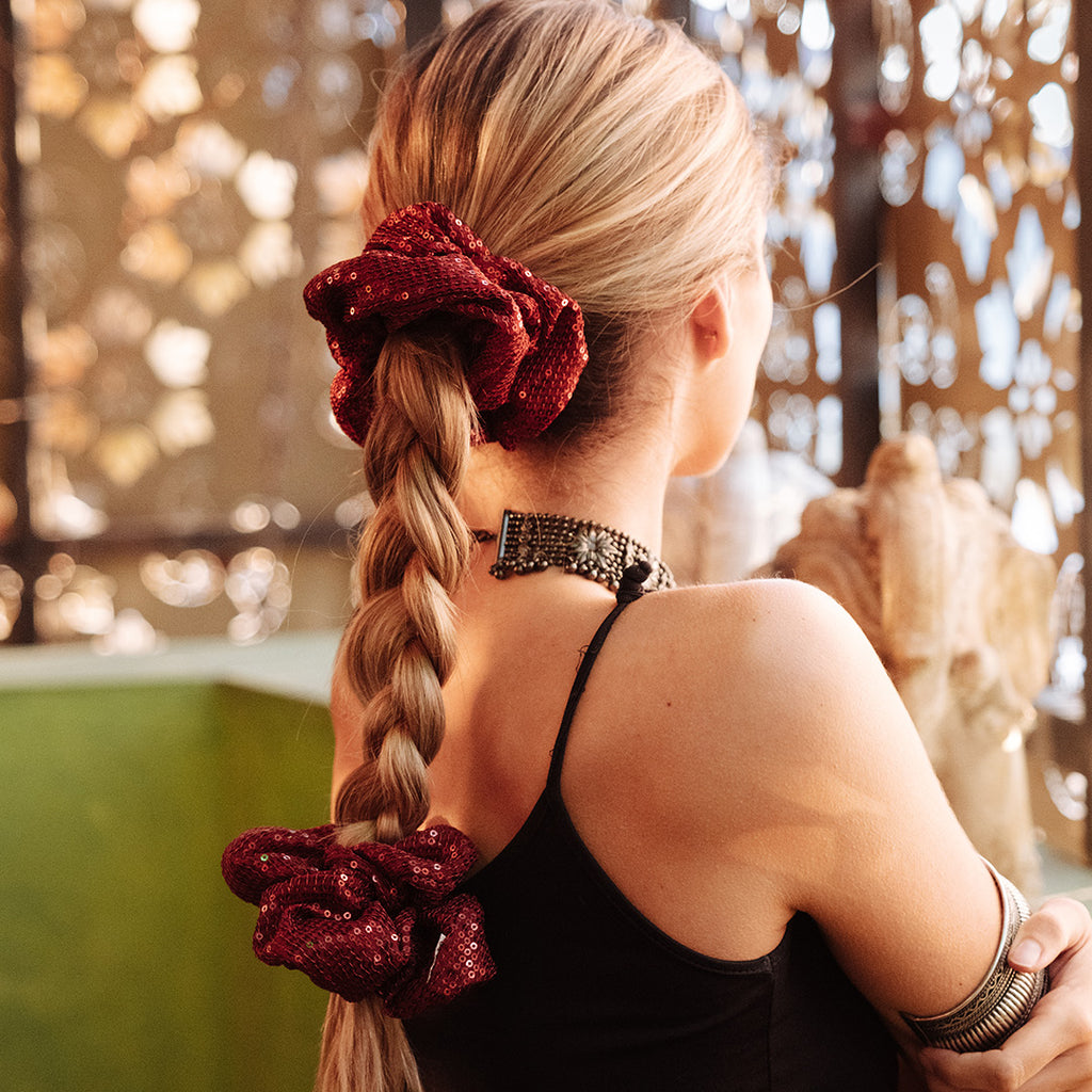 Scrunchie Chic Carmín Glow